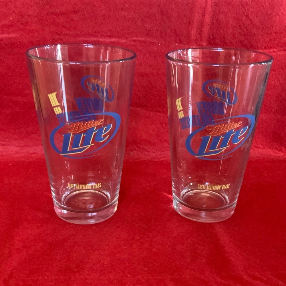 Set of 2 ~#2 Brad Keselowski Miller Lite Beer Glass NASCAR Barware Pub Bar